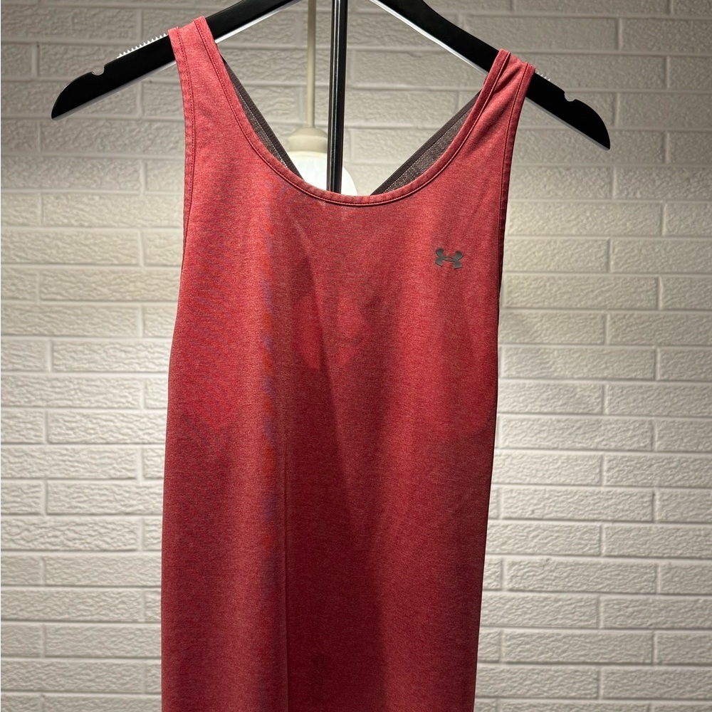 Under Armour Red‎ Tank Top with Scoop Neckline